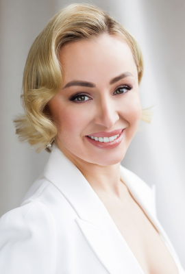 Елена Родионова