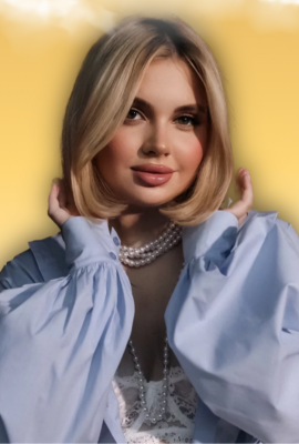 Анна Селезнева