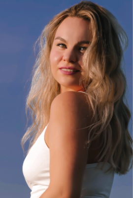 Лиза Ротная