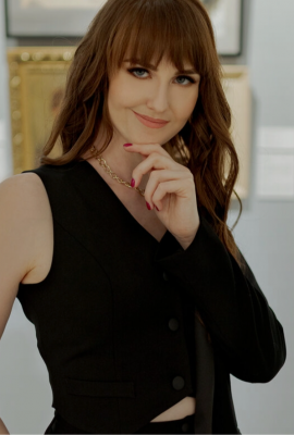 Виктория Космик