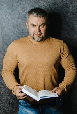 Дмитрий Тамбовцев