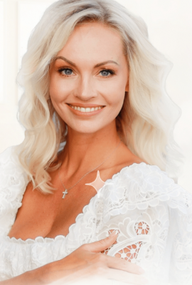 Евгения Шахова